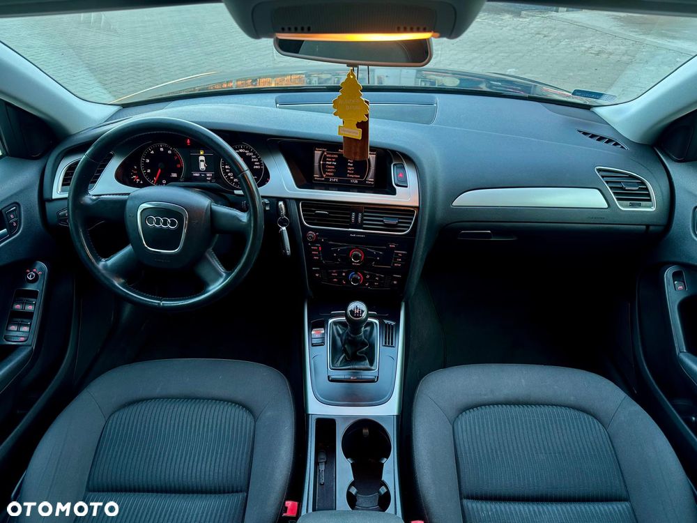 Audi A4 Avant - 12