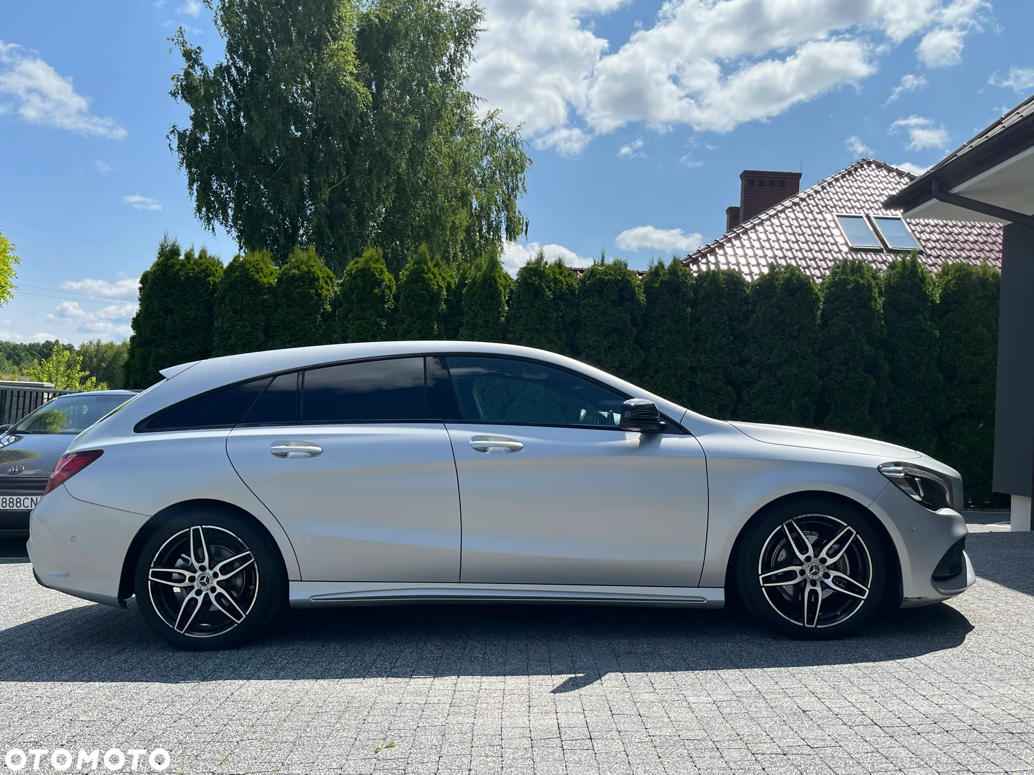 Mercedes-Benz CLA 180 7G-DCT AMG Line - 7