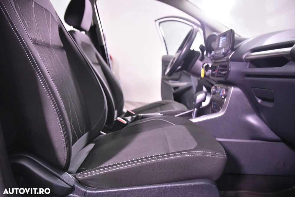 Ford EcoSport - 11