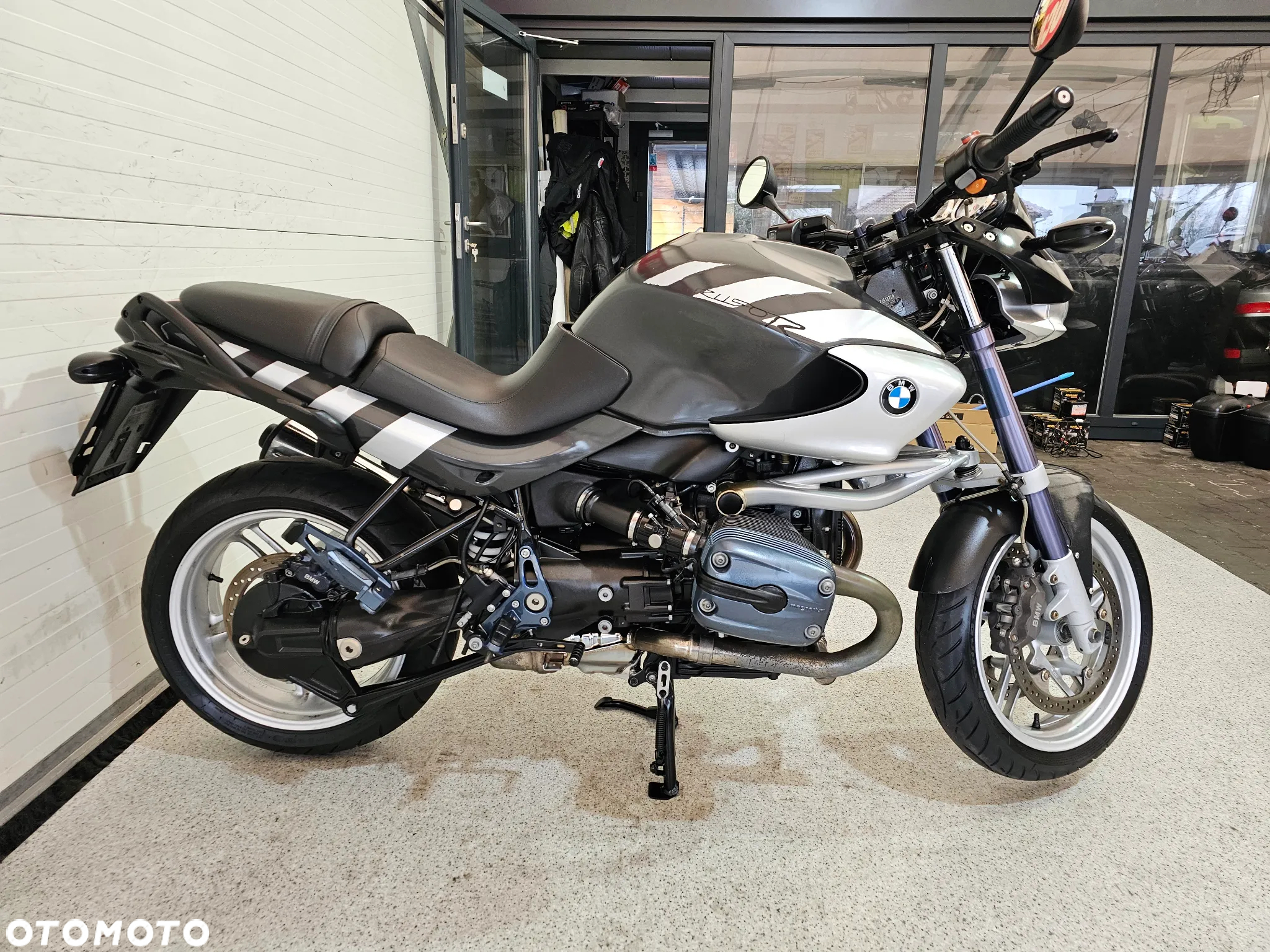 BMW R - 11