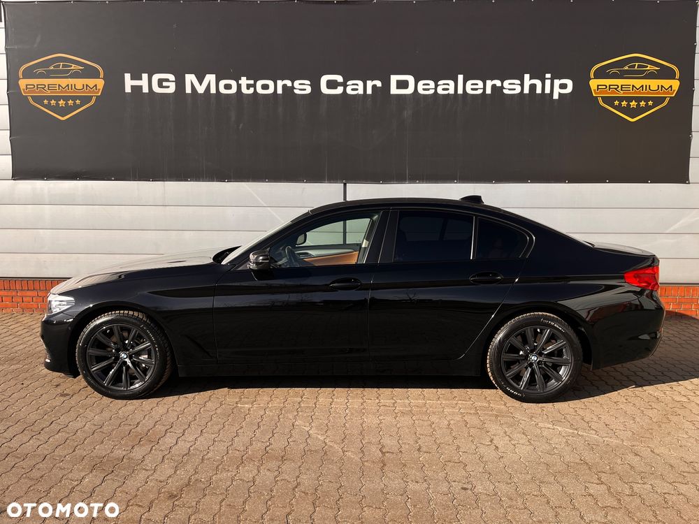 BMW Seria 5 530d Sport Line - 6