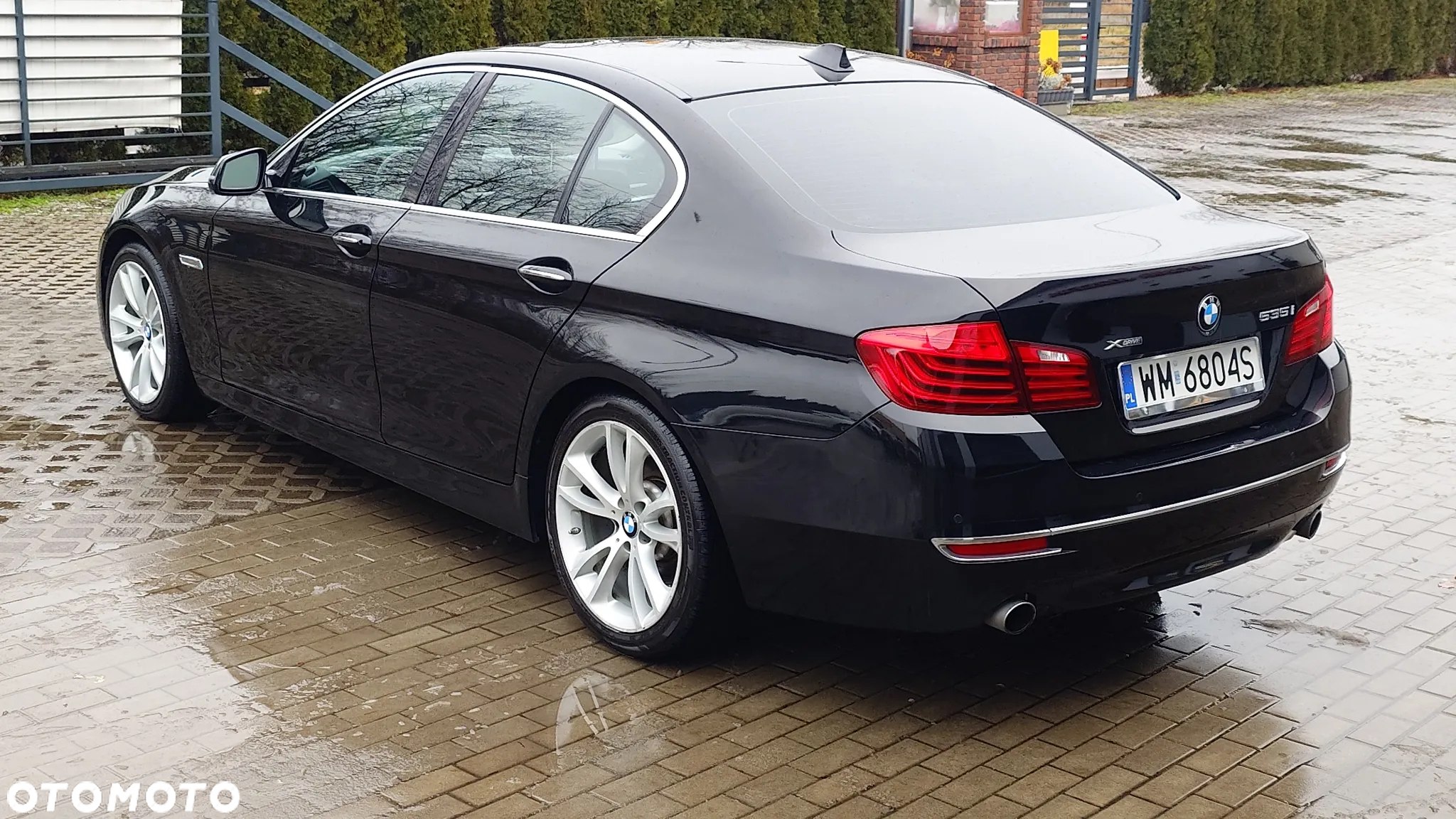 BMW Seria 5 535i xDrive Luxury Line - 13