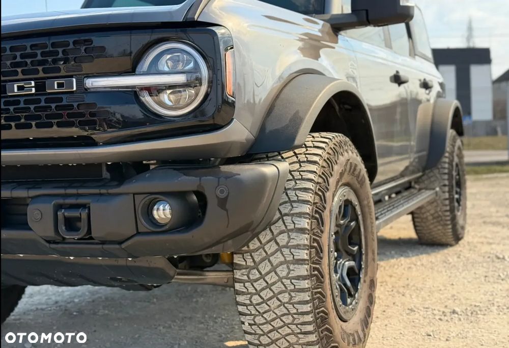 Ford Bronco 2.7 EcoBoost 4WD Outer Banks - 3