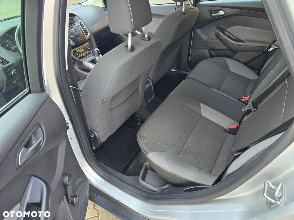 Ford Focus - 18
