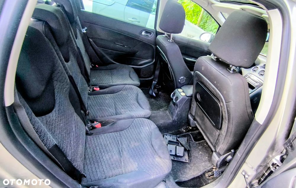 Peugeot 308 - 21