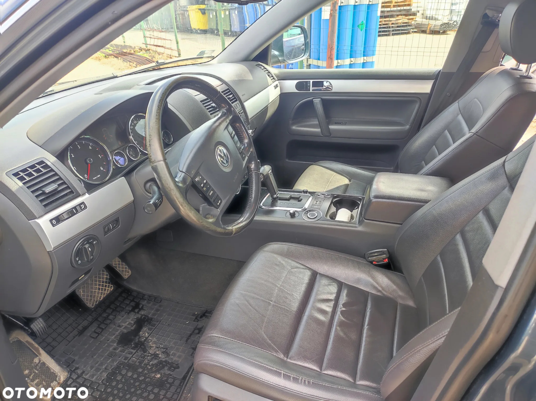 Volkswagen Touareg - 5