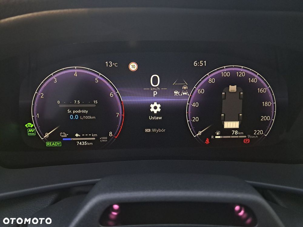 Toyota C-HR - 14