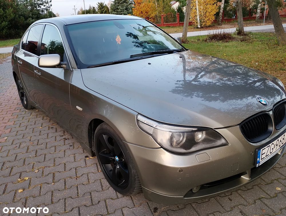 BMW 5 Series 2003 photo 3