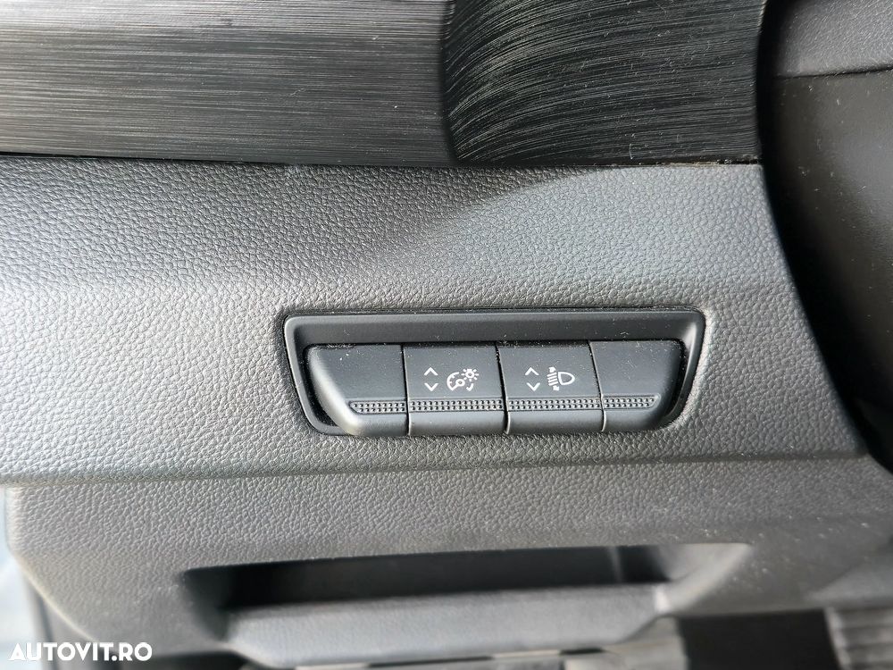 Renault Trafic - 10