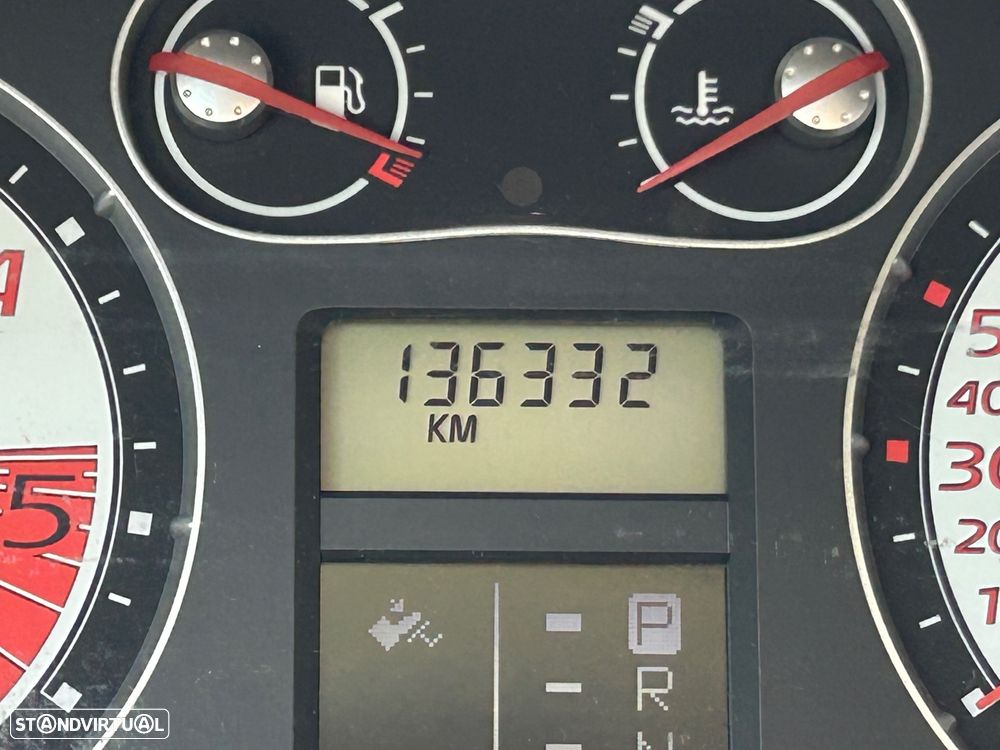 Renault Laguna 2.2 dCi Dynami. Luxe Auto. - 4