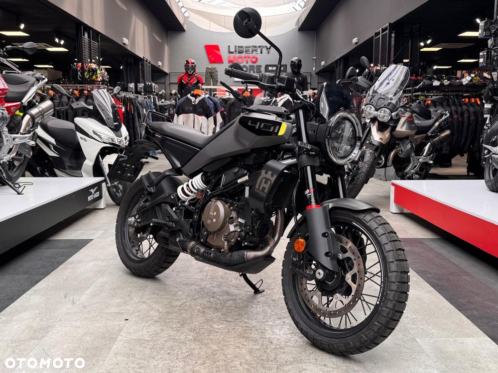 Husqvarna Svartpilen - 1