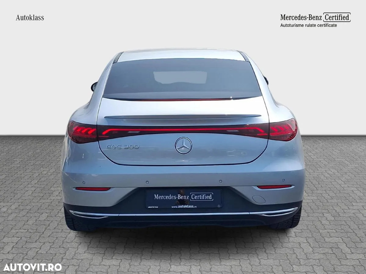 Mercedes-Benz EQE 300 - 4