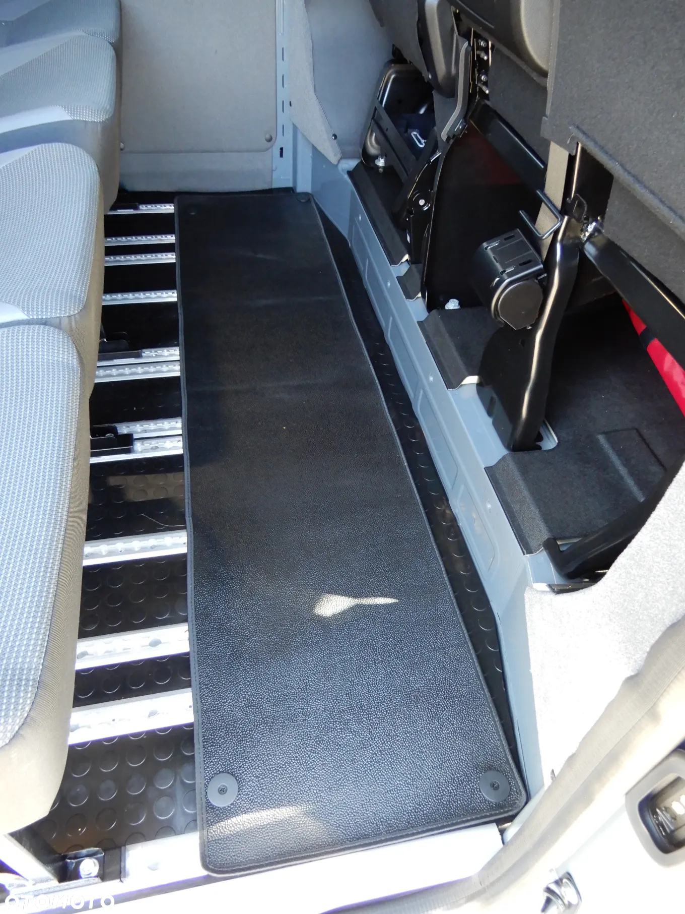 Renault Master 2.0 dCi 130 KM MIXTO Doka Brygadowy Dubel 7-Mio Osobowy+1080 Kg Ładowność HAK 2500 Kg Blaszak Furgon L3H2 Android Auto Carplay GWARANCJA FABRYCZNA STAN AUTA NOWY NIE UŻYWANY - 23