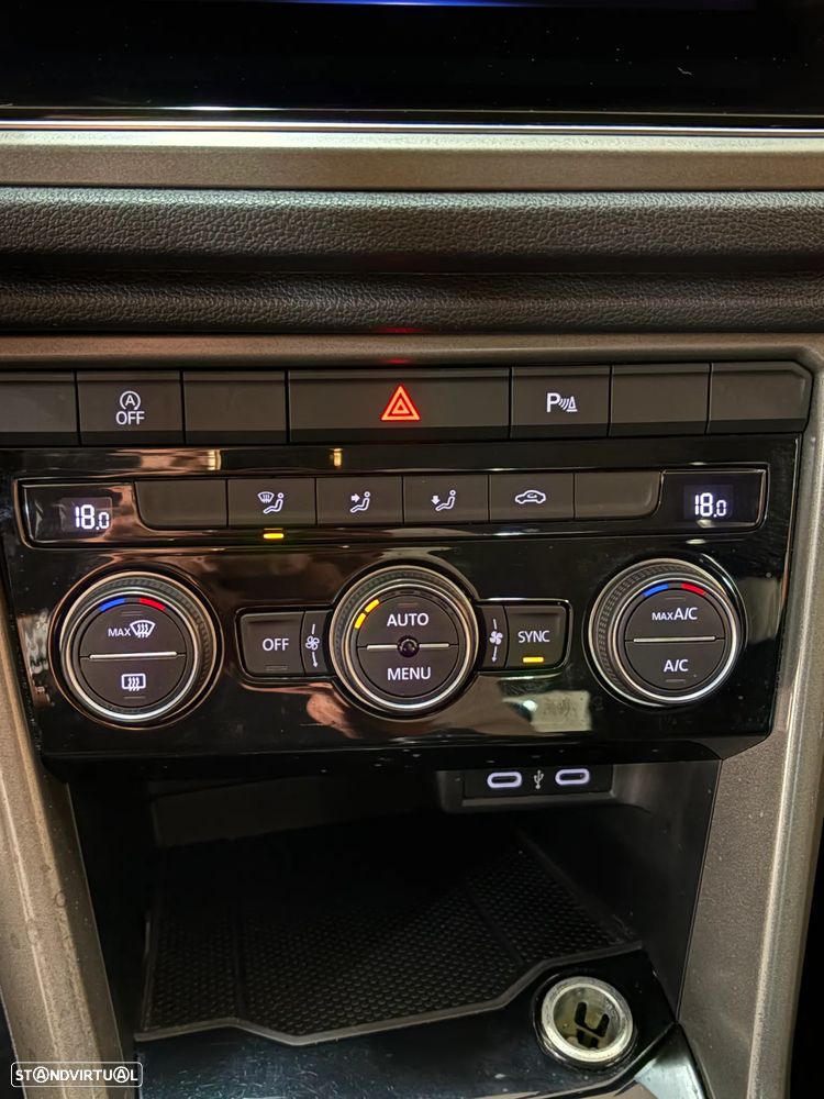 VW T-Roc 1.0 TSI Style - 23