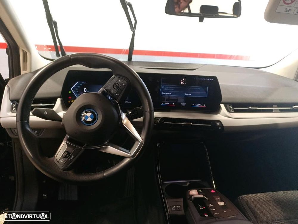 BMW 225xe Active Tourer e xDrive - 8
