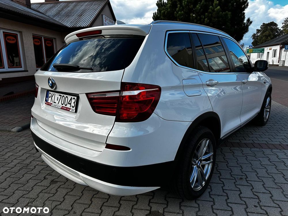 BMW X3 2012 photo 4