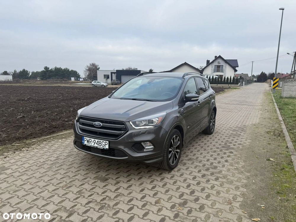 Ford Kuga 2.0 TDCi 4x4 ST-Line - 1
