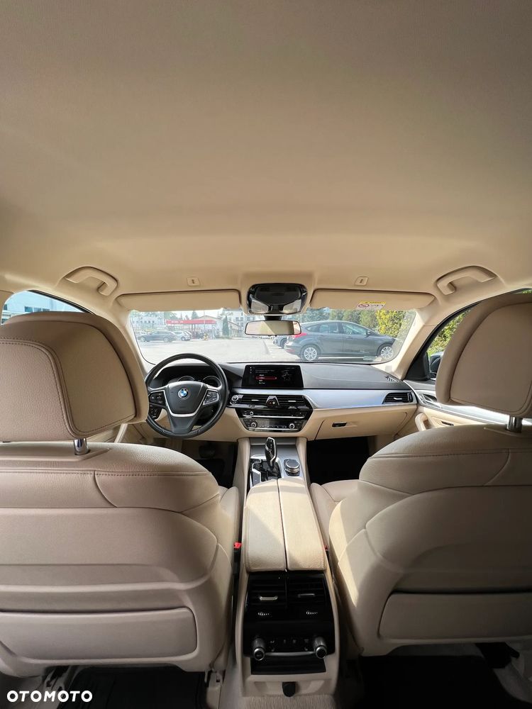 BMW Seria 5 520d - 11