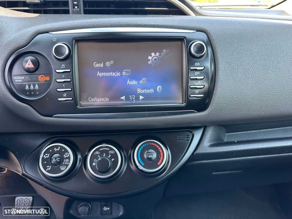 Toyota Yaris 1.0 VVT-i Exclusive - 19
