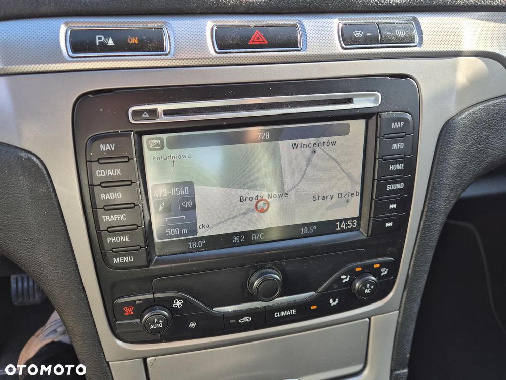 Ford Galaxy 2.0 Titanium - 8