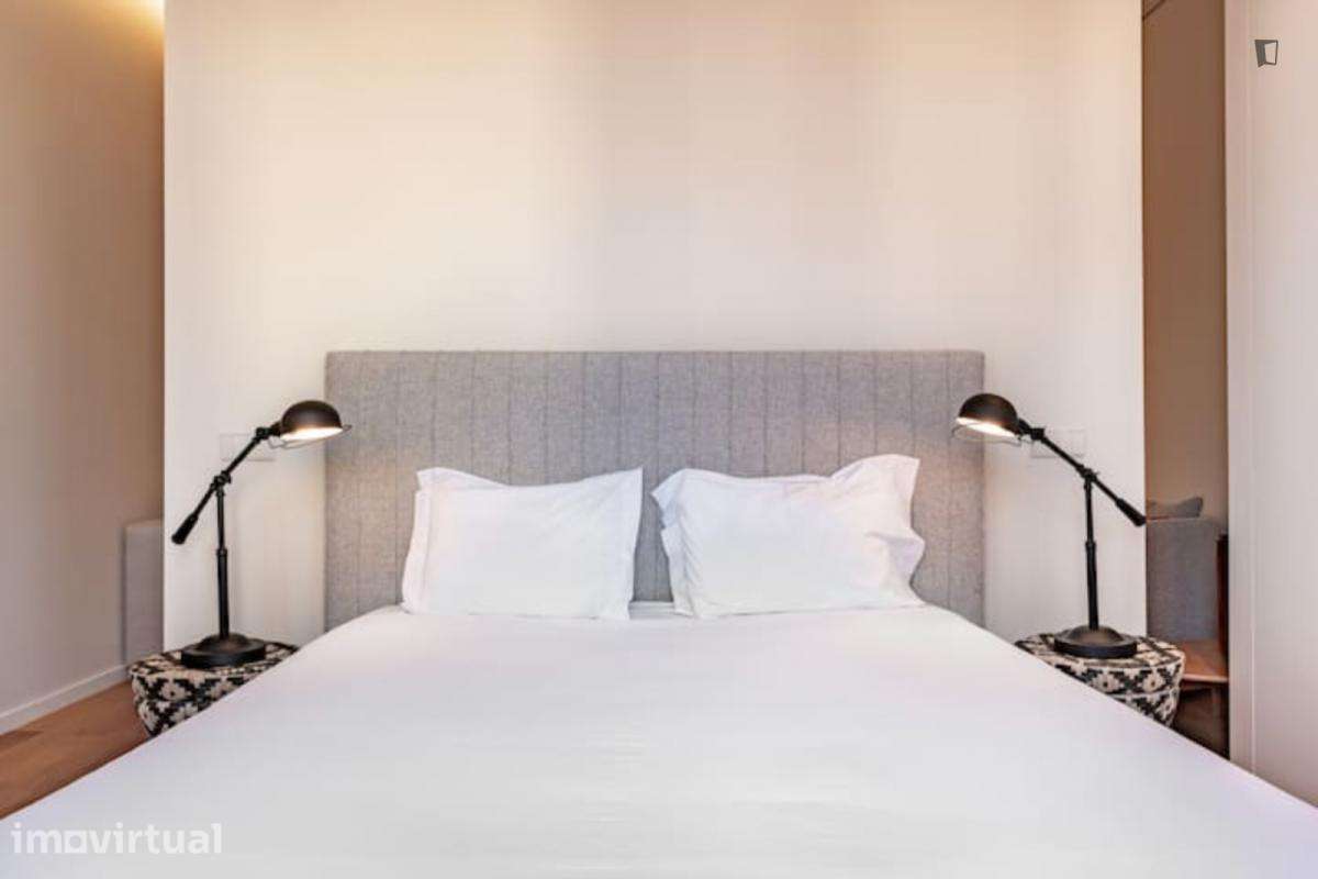 Apartamento com 1 quartos - localizado em Santo Ildefonso Porto - Grande imagem: 3/21