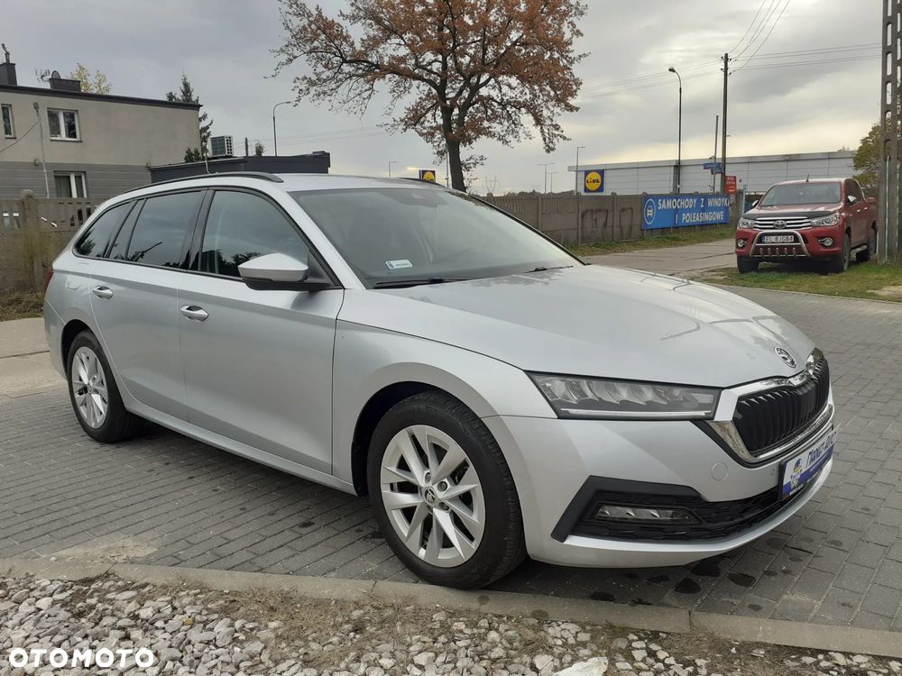 Skoda Octavia 1.5 TSI ACT Ambition - 8