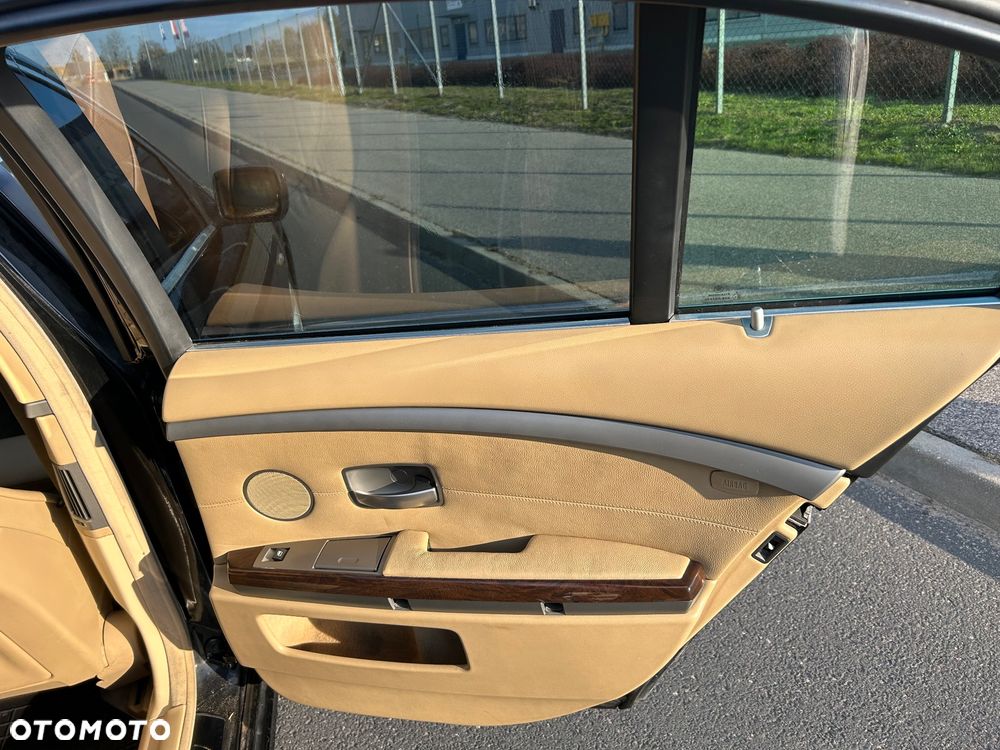 BMW Seria 7 730d L - 17