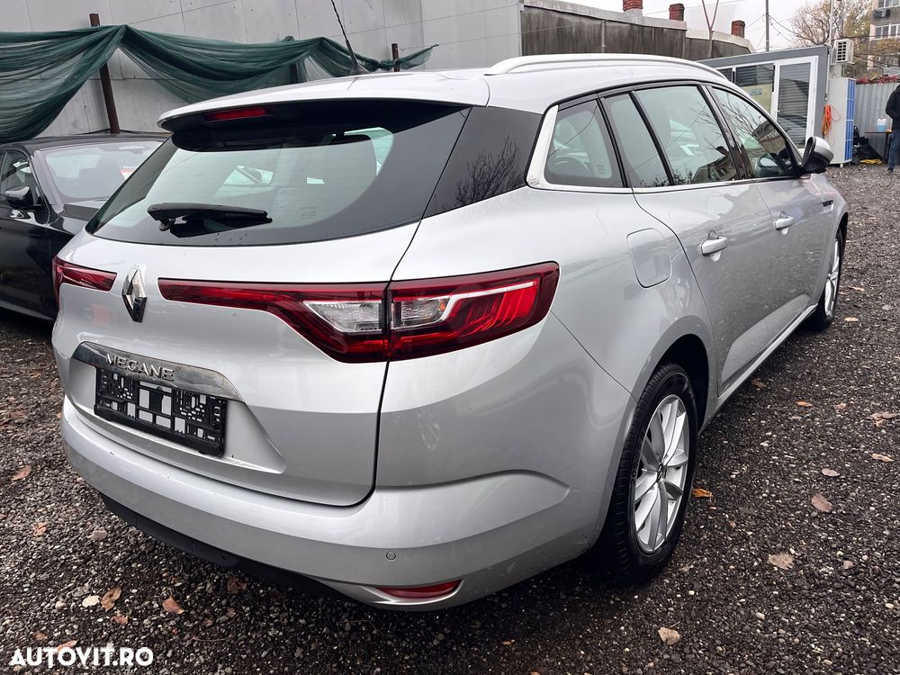 Renault Megane Blue dCi 116 Intens - 8