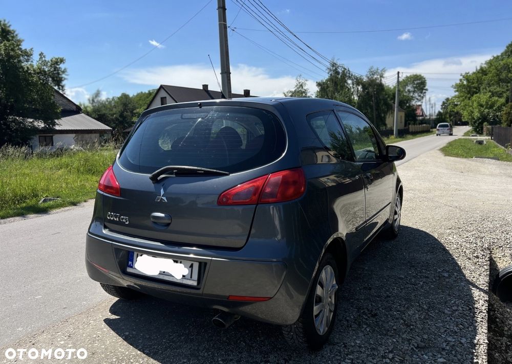 Mitsubishi Colt - 7