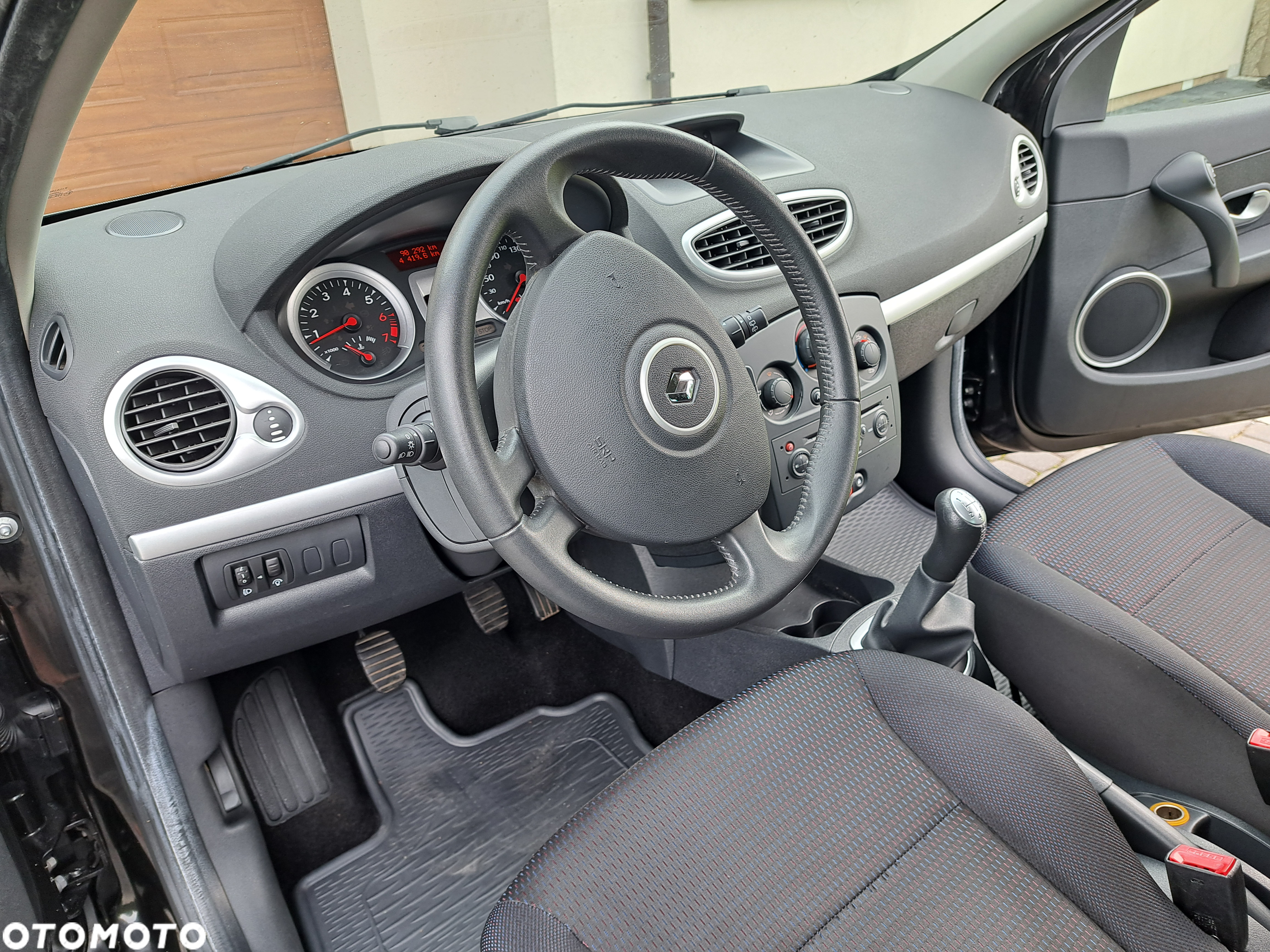 Renault Clio 1.2 16V TCE Dynamique - 21