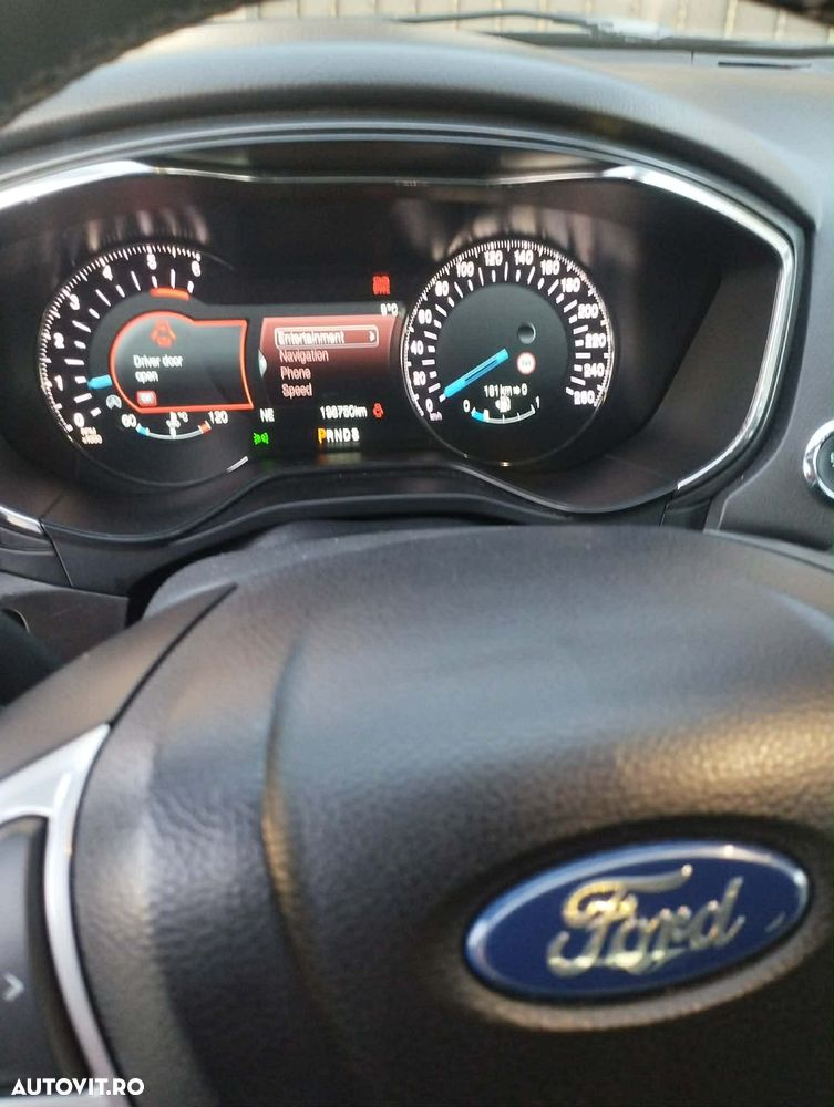 Ford Mondeo 2.0 TDCI Start-Stopp PowerShift-Aut Titanium - 6