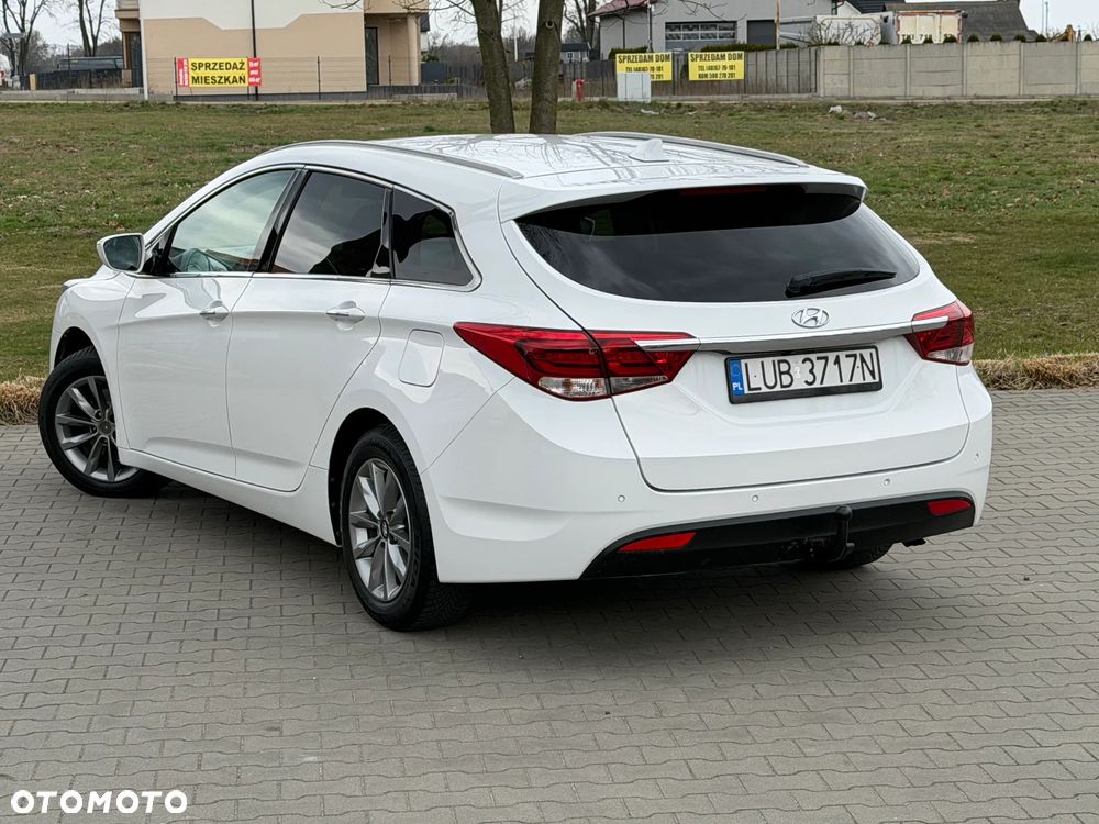 Hyundai i40 Kombi blue 1.7 CRDi Premium - 11