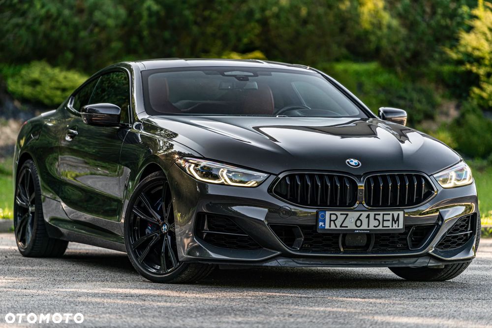 BMW Seria 8 - 12