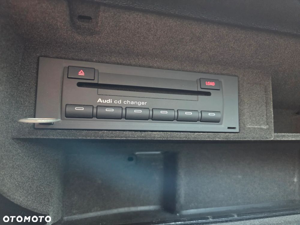 Audi A3 3-drzwiowe 1.6 Attraction - 30