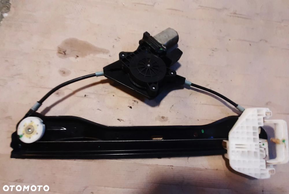 Podnośnik szyby  MINI COUNTRYMAN R60 prawy tył - 2