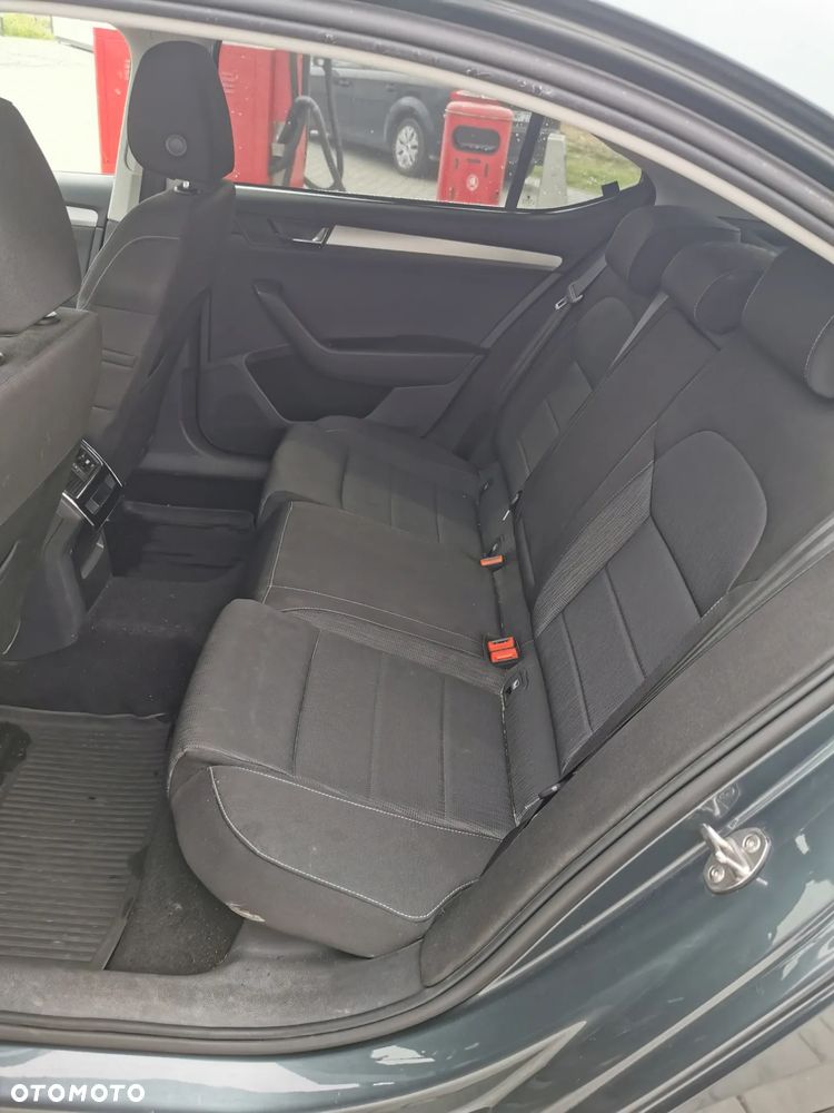 Skoda Superb 1.5 TSI ACT Ambition DSG - 22