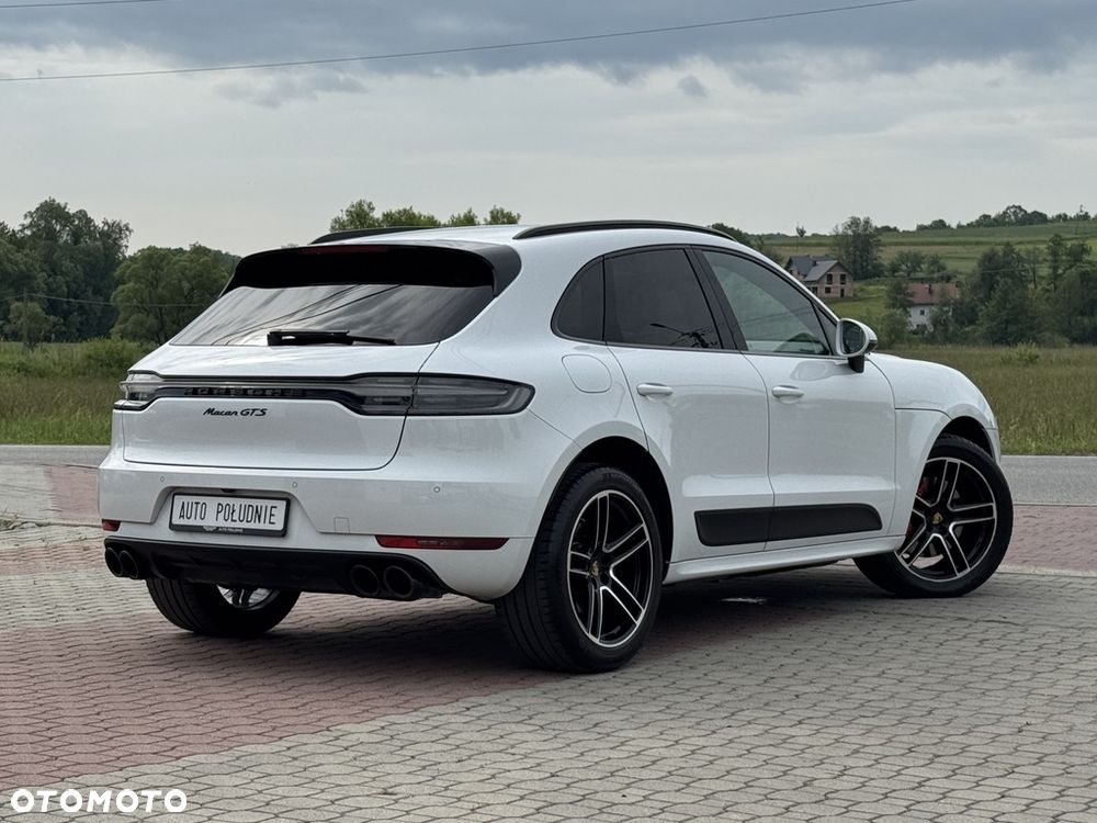 Porsche Macan - 3