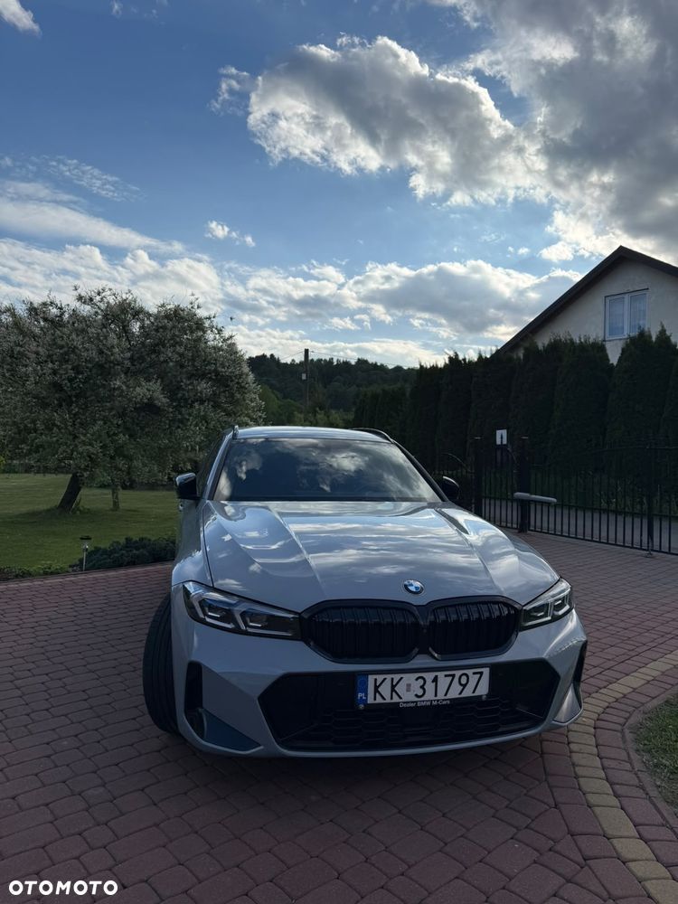 BMW Seria 3 330i xDrive M Sport - 6