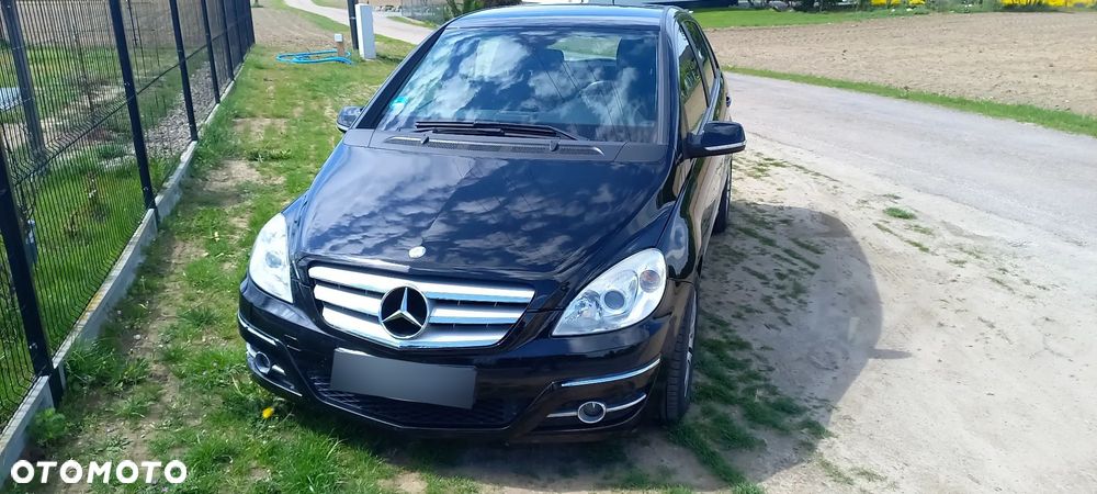 Mercedes-Benz Klasa B - 1