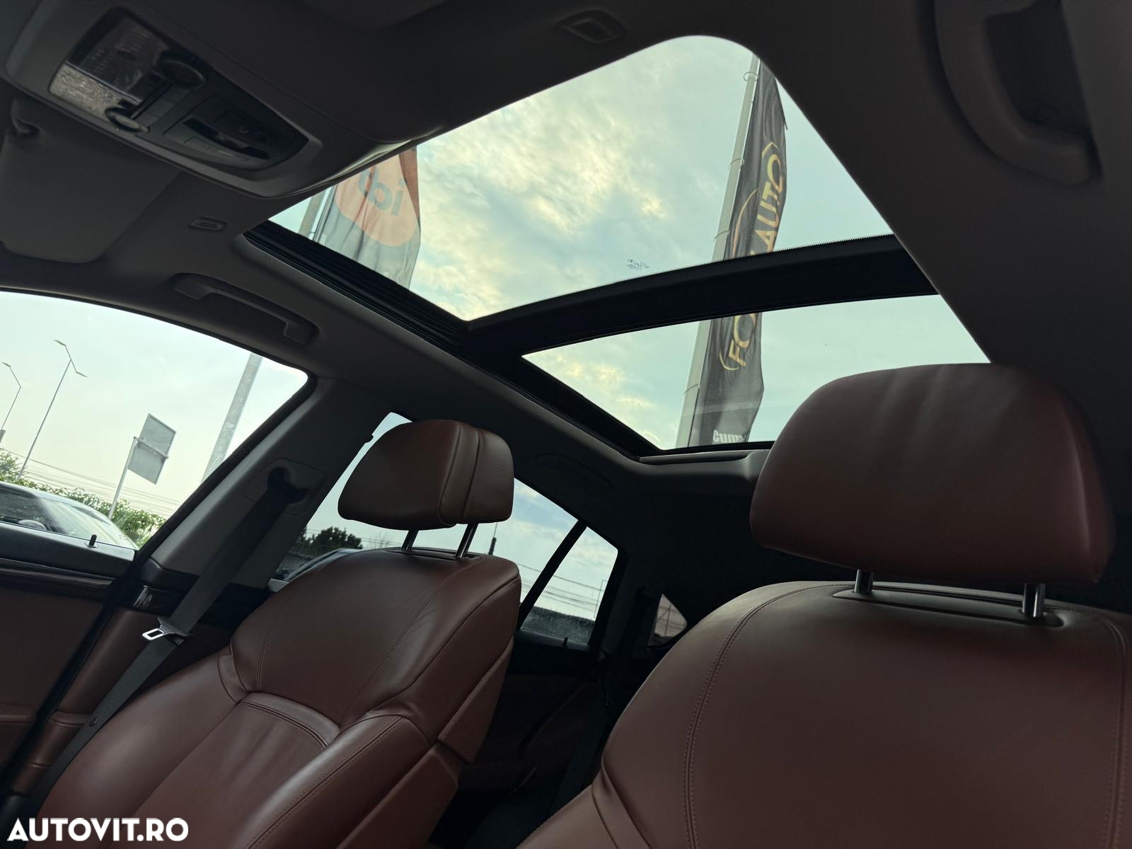 BMW Seria 5 535i Sport-Aut. - 22