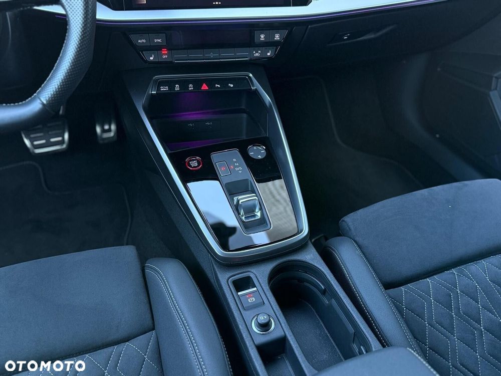 Audi S3 Limousine - 32