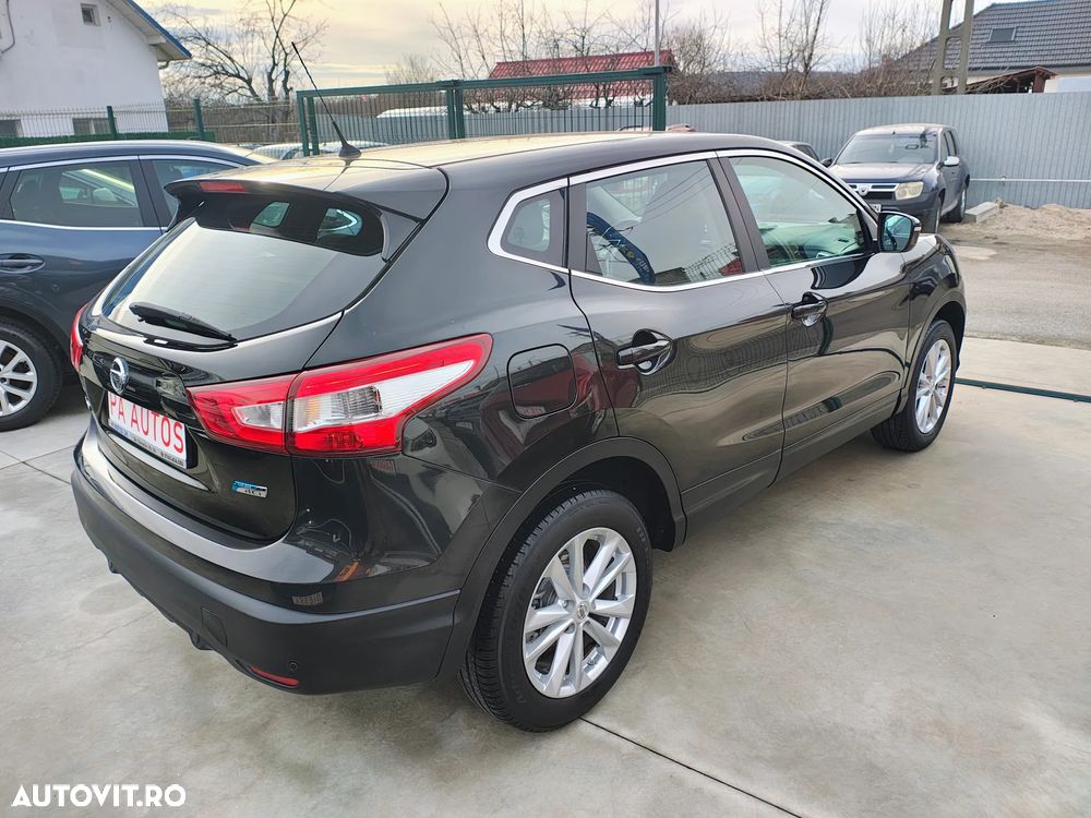 Nissan Qashqai 1.6 DCI N-Connecta - 3
