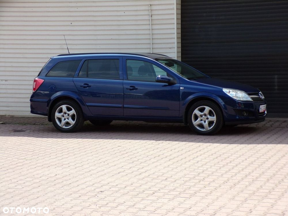 Opel Astra - 4