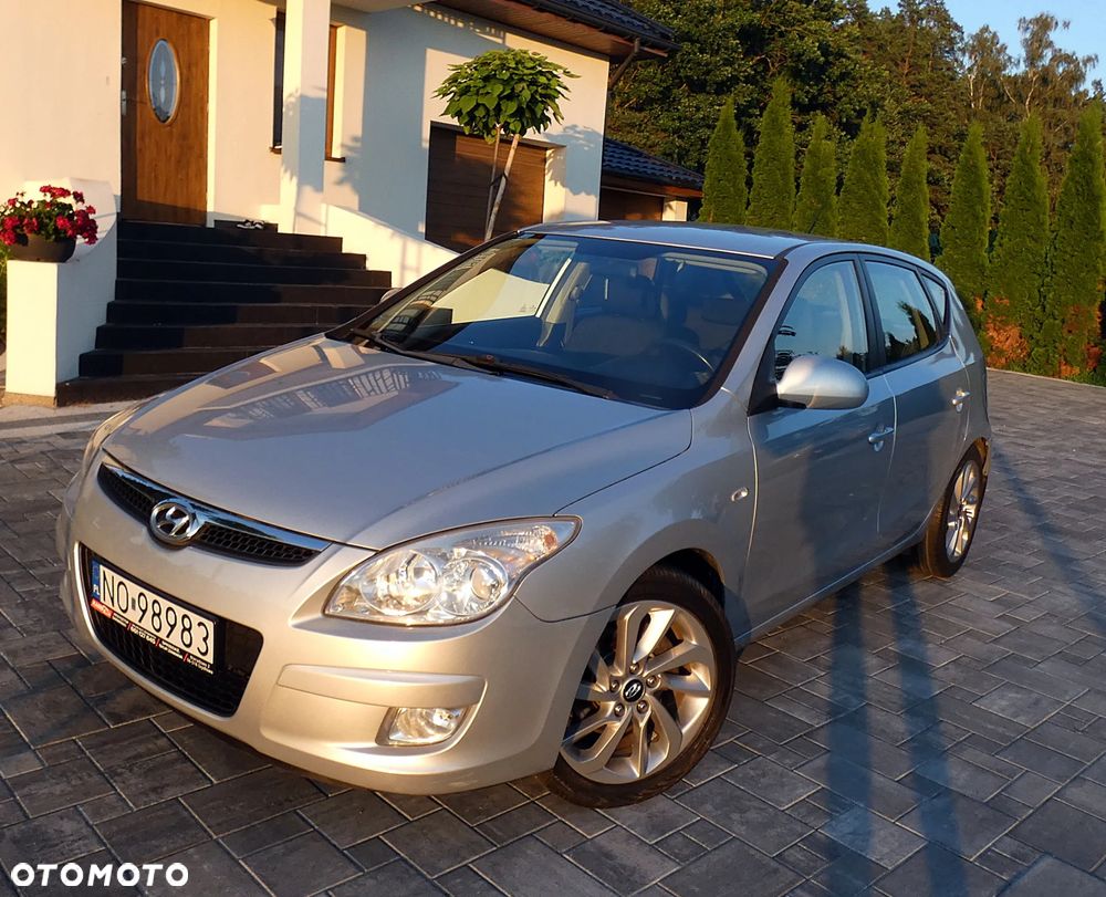 Hyundai i30 1.4 Comfort World Cup - 5