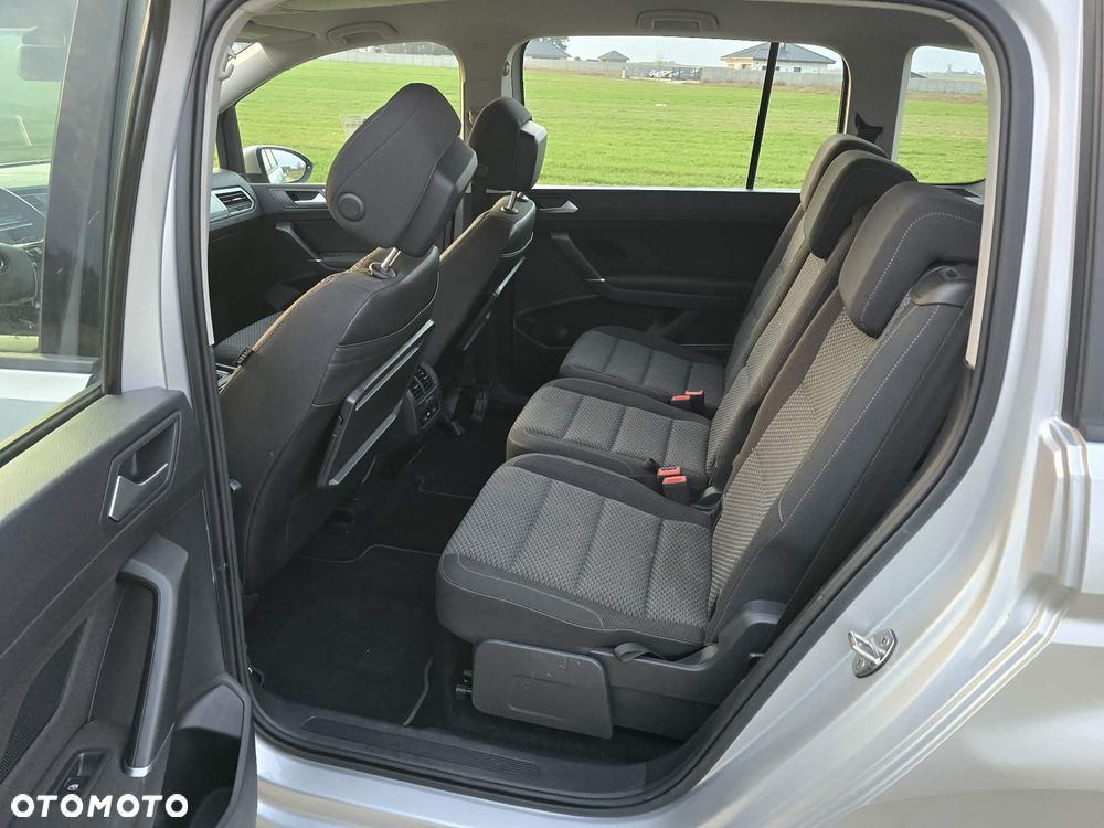 Volkswagen Touran 1.5 TSI EVO Comfortline - 11