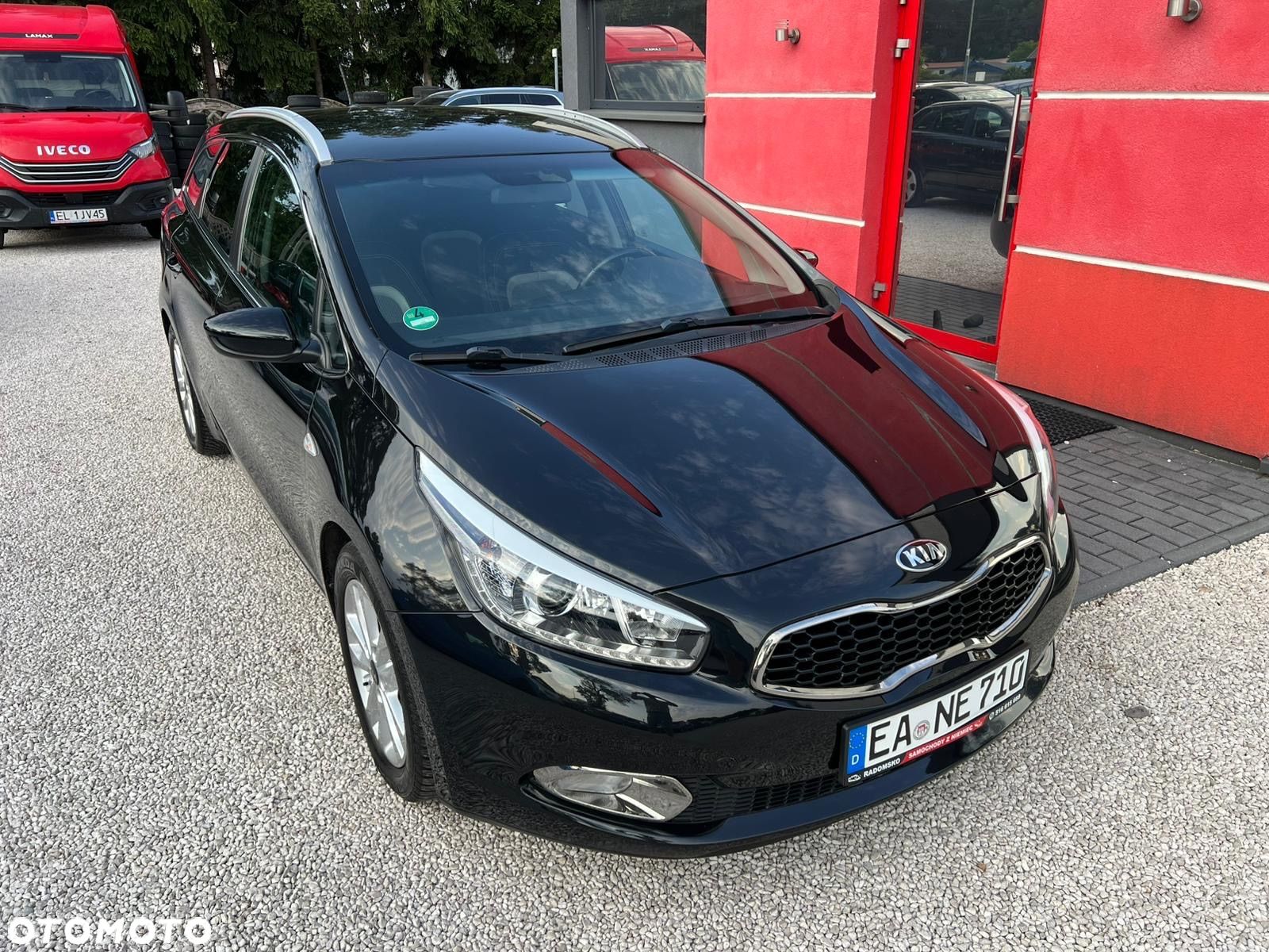 Kia Ceed 1.6 CRDi 128 ISG SW Dream Team Edition - 1
