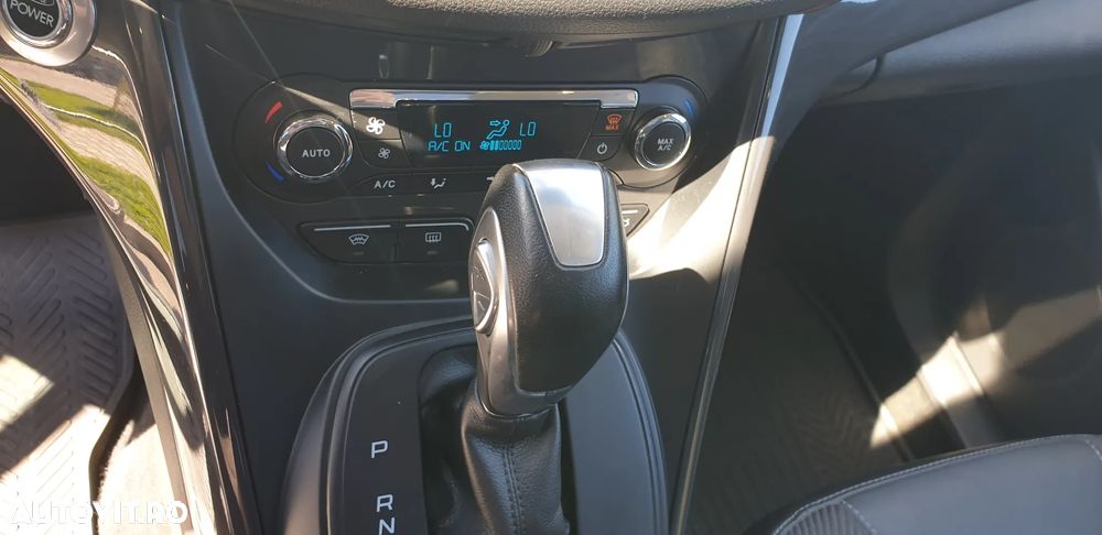 Ford Kuga 2.0 TDCi 4WD Powershift Titanium - 10