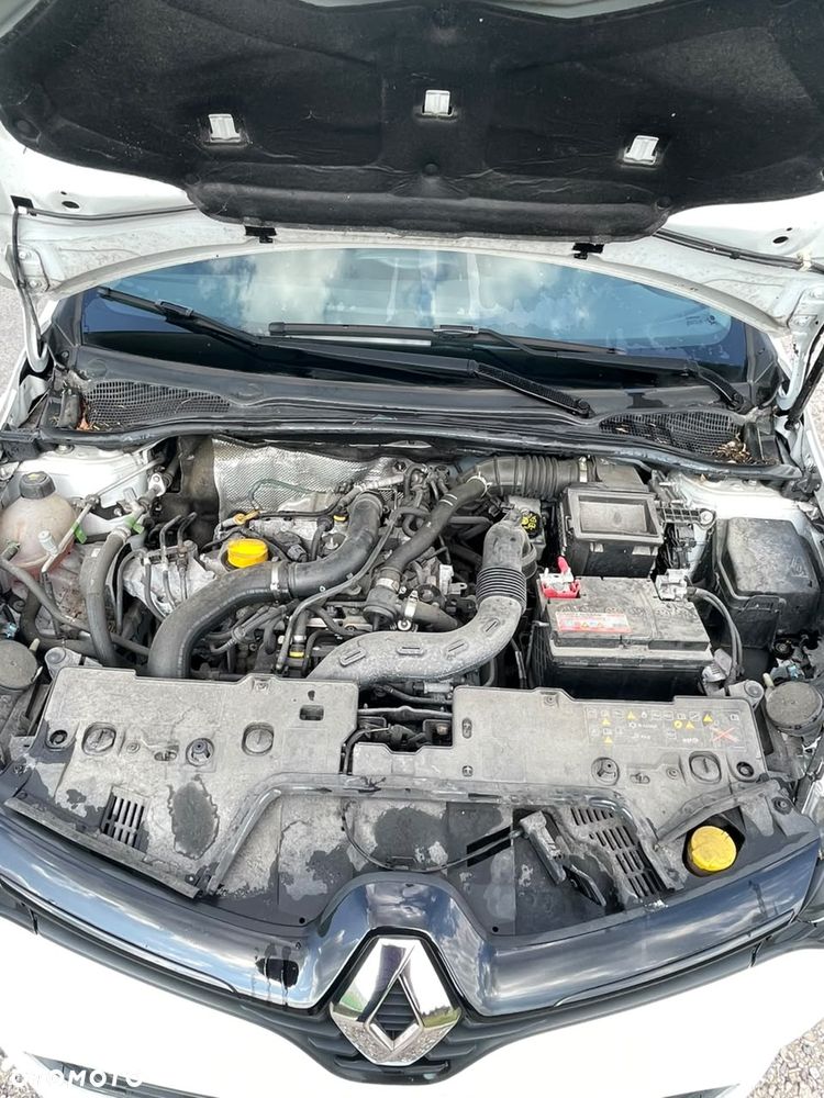 Renault Clio - 9
