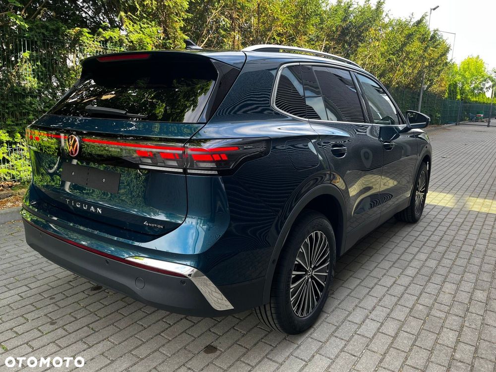 Volkswagen Tiguan - 11