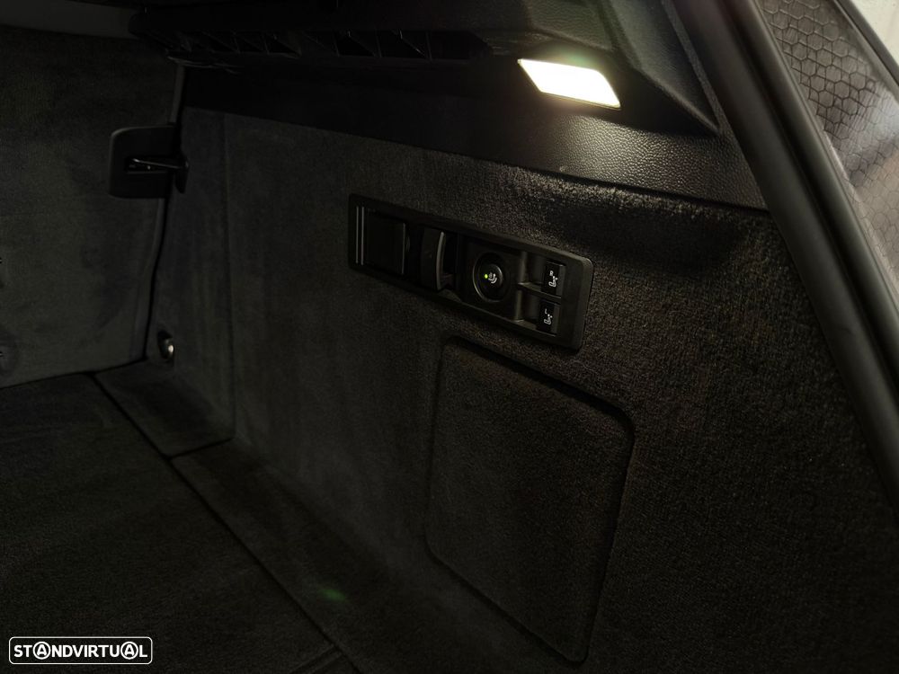 BMW iX xDrive 50 Pack Desportivo - 34